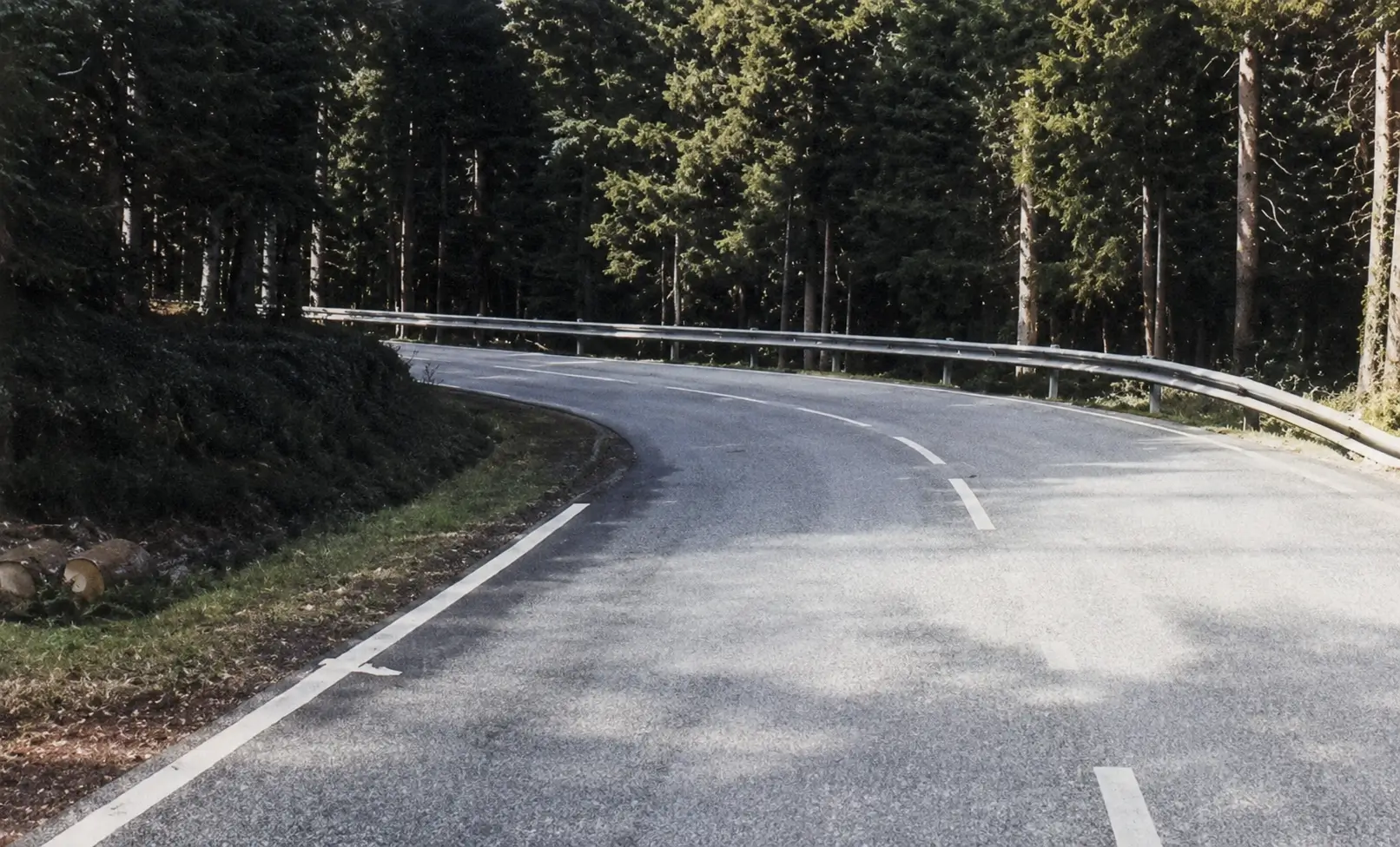 a tight bend with obscured view
